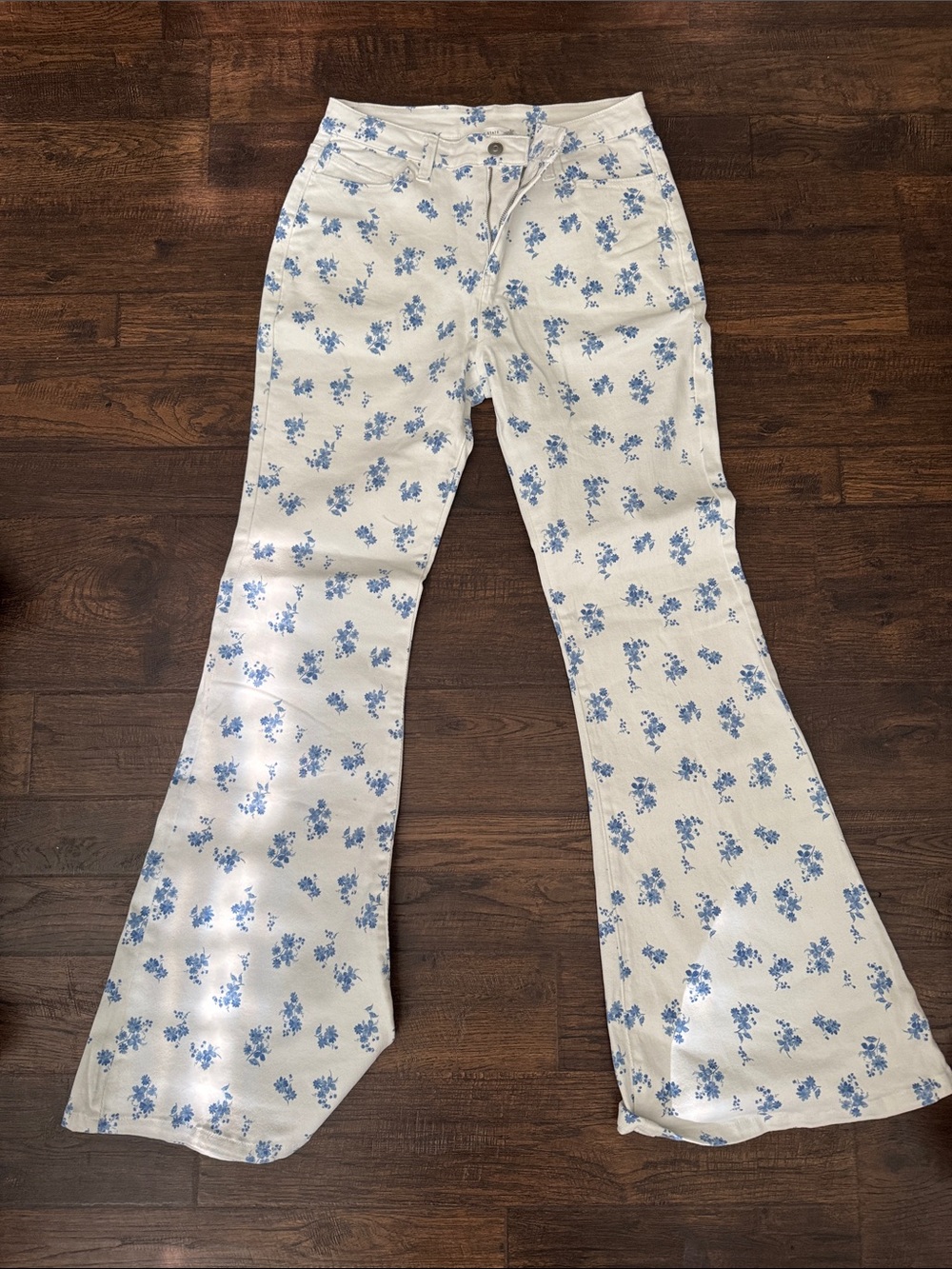Altar'd State White Flare Pants with Blue Floral Print
